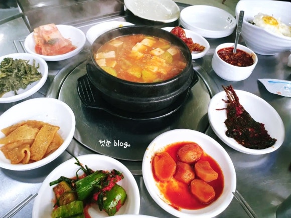 수세프치킨민둥산점 이미지