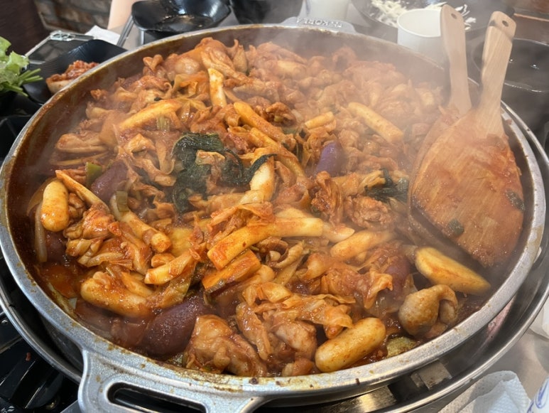원조불타는닭갈비 이미지