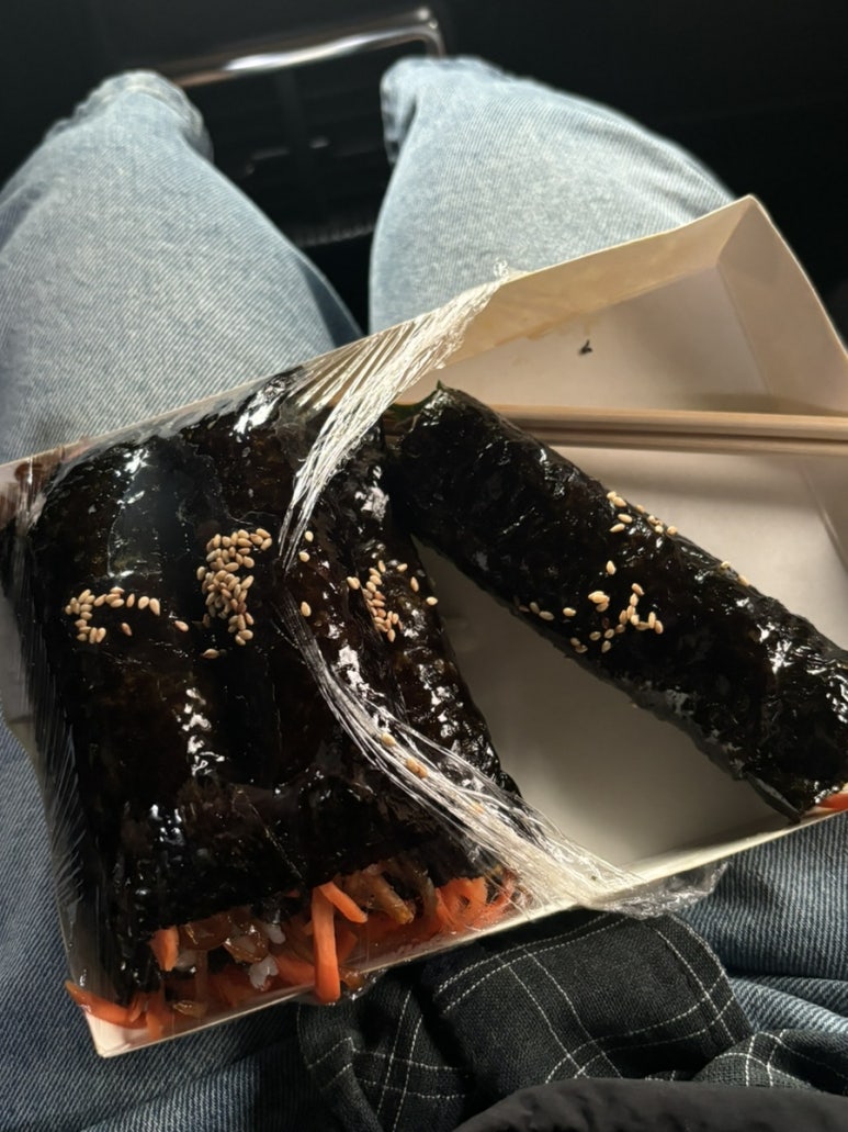 어른이 되고 싶은 꼬마김밥 이미지
