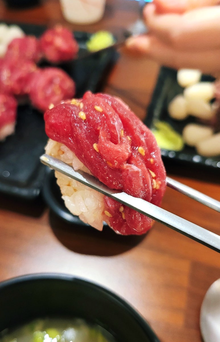 육회바른연어군포당정점 이미지