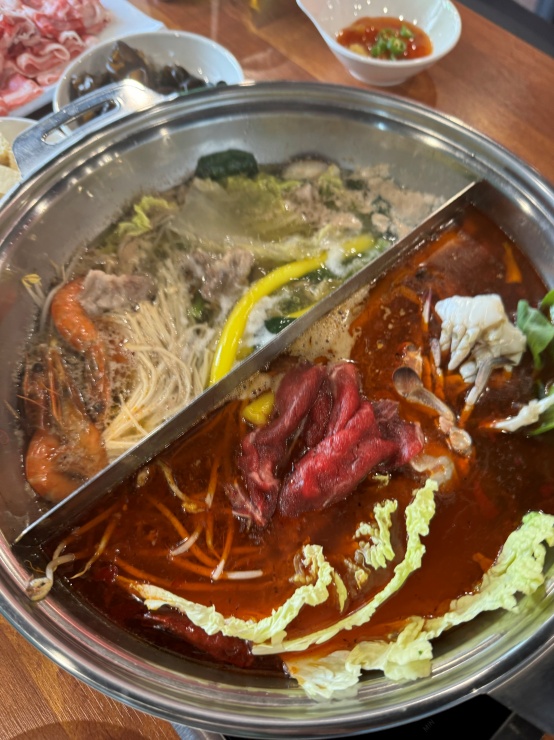 대홍 훠궈 샤브샤브 이미지