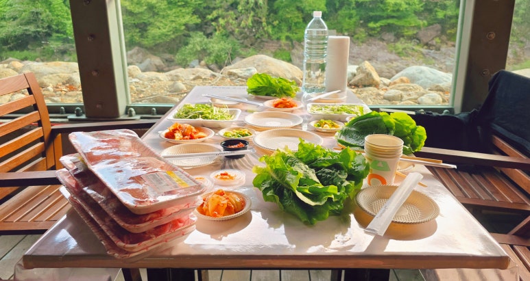 지리산 벚꽃 카라반 캠핑장 이미지