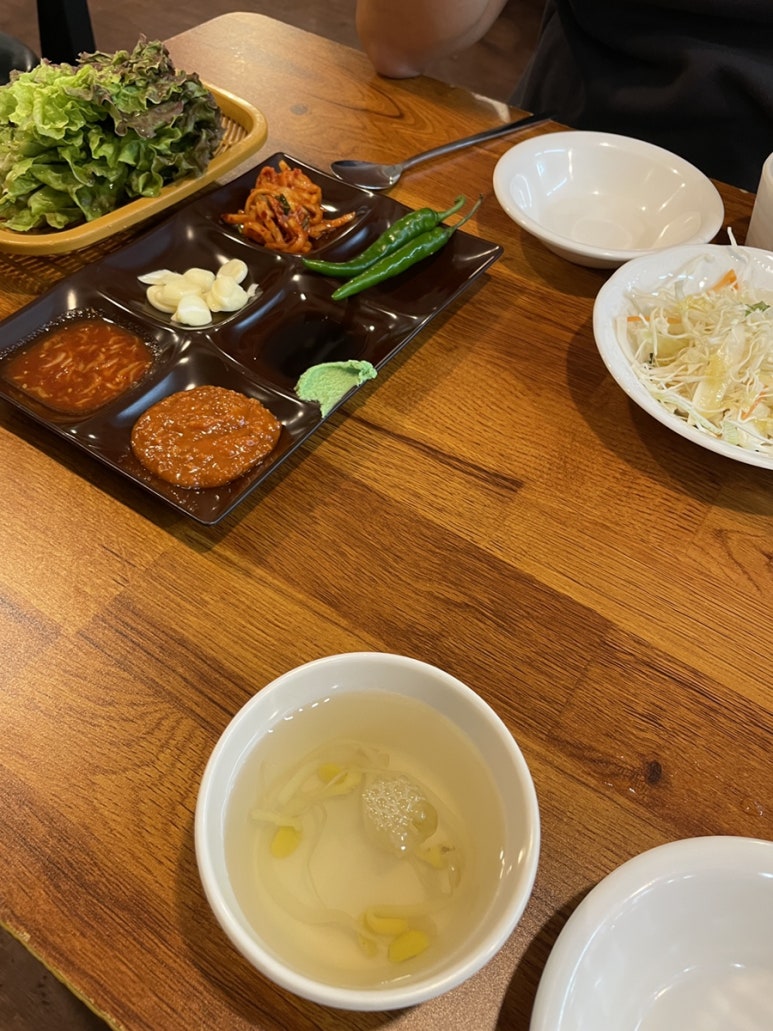 시장왕족발 이미지