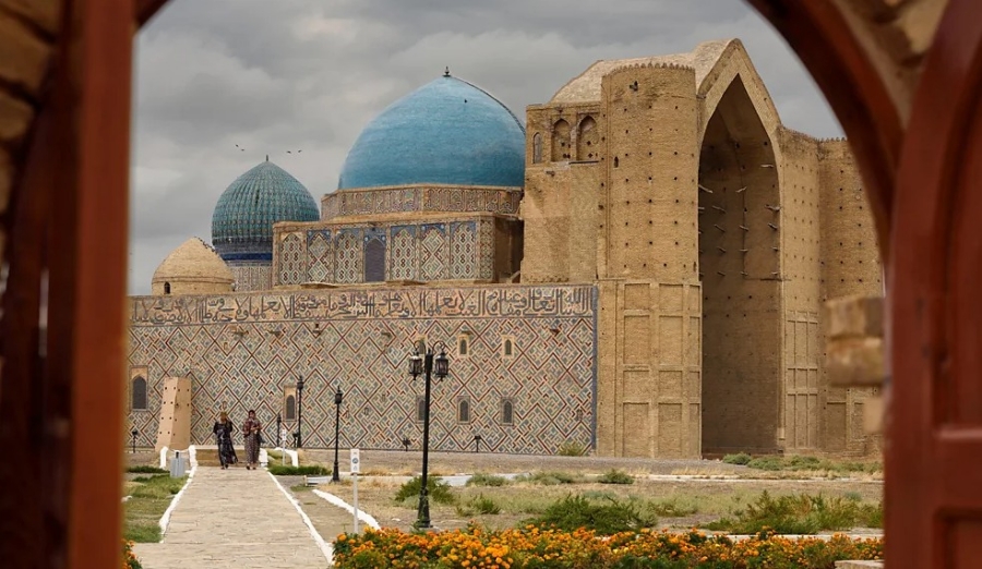 TURKESTAN(투르케스탄) 이미지