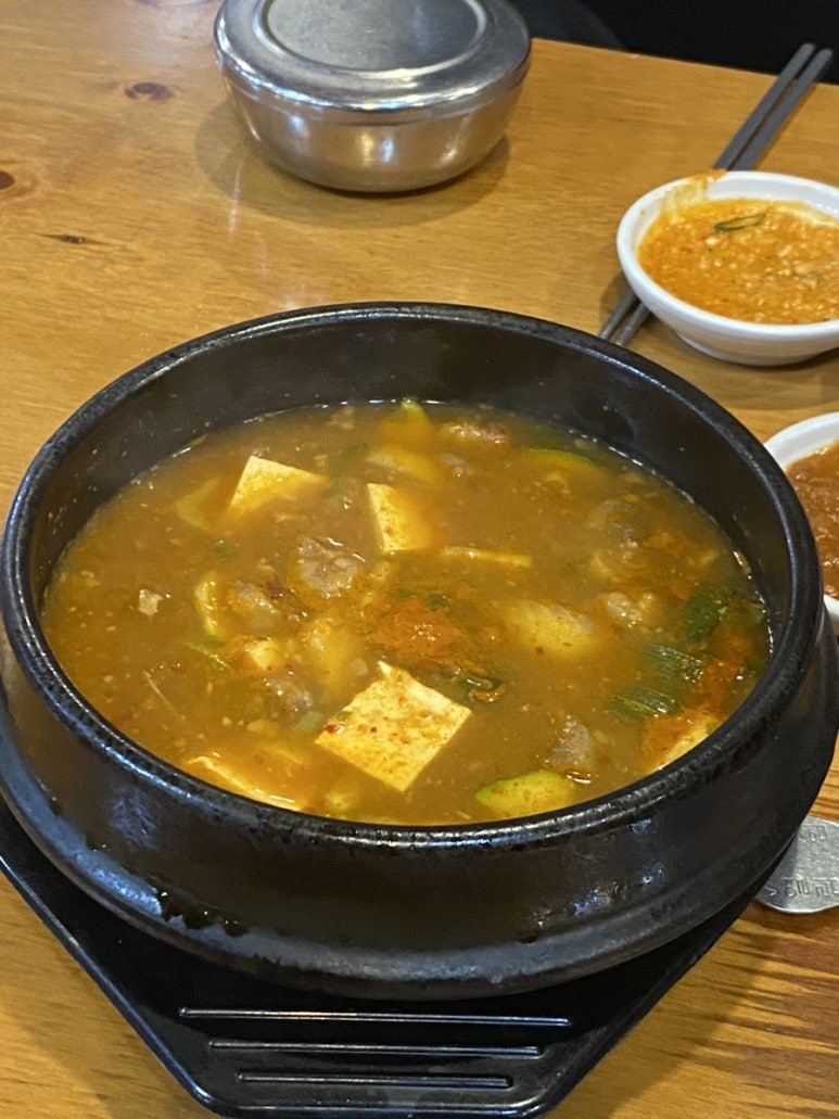 황제무한화로구이성서점 이미지