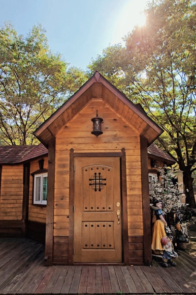 지리산 벚꽃 카라반 캠핑장 이미지