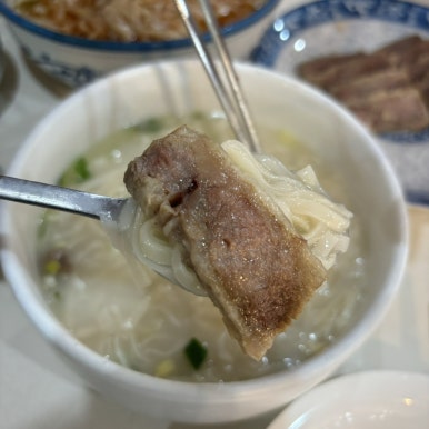 국시와막걸리 이미지