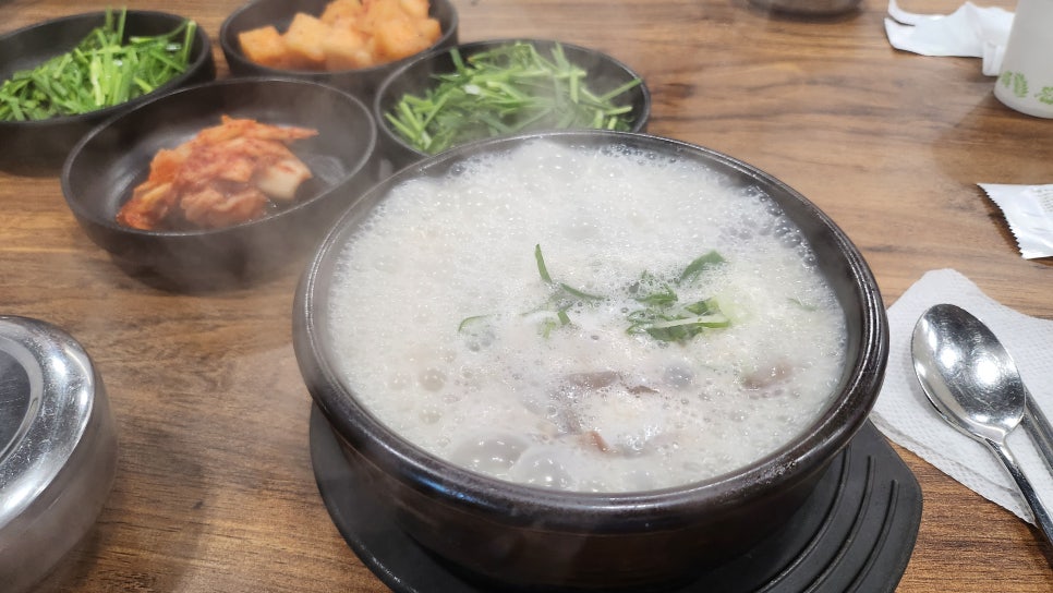 마니국밥 이미지