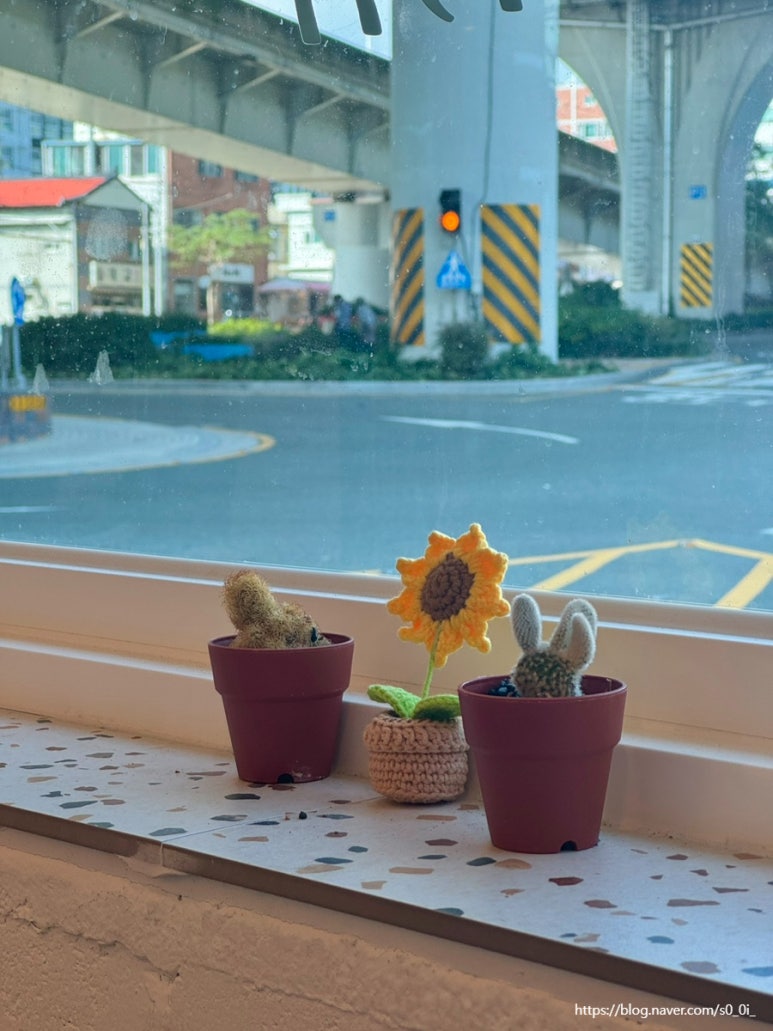 명동포엠부산 이미지