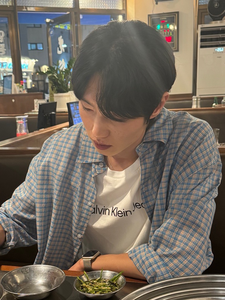 격이다른남자머리 이미지