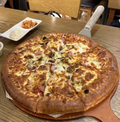 이수영피자 이미지