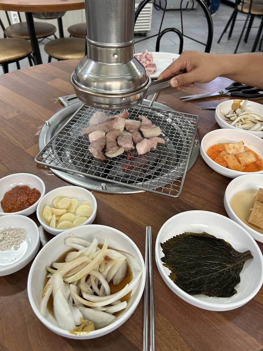 안동생목살뒷고기 이미지