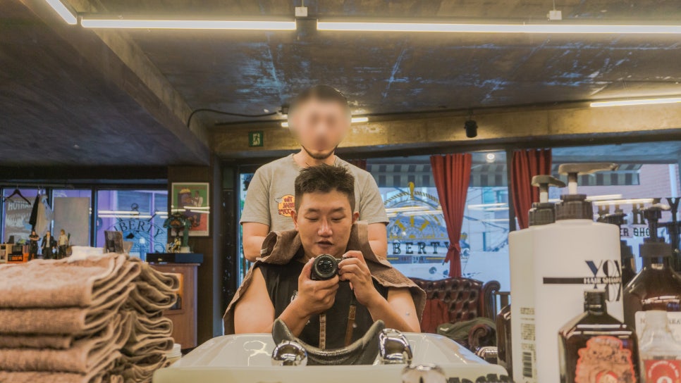 럭키바버샵 이미지