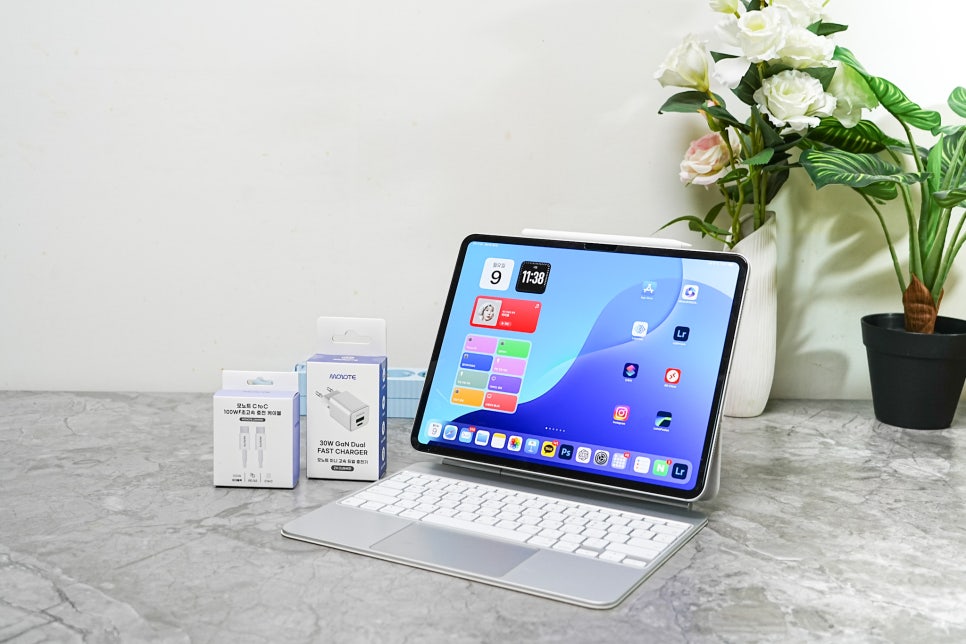 아이패드 프로 7세대 M4 모델을 위한 완벽한 충전 솔루션 - 30W PD 고속 충전기와 C 타입100W 초고속 케이블 이미지 3