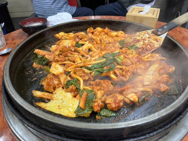 춘천명물닭갈비 이미지