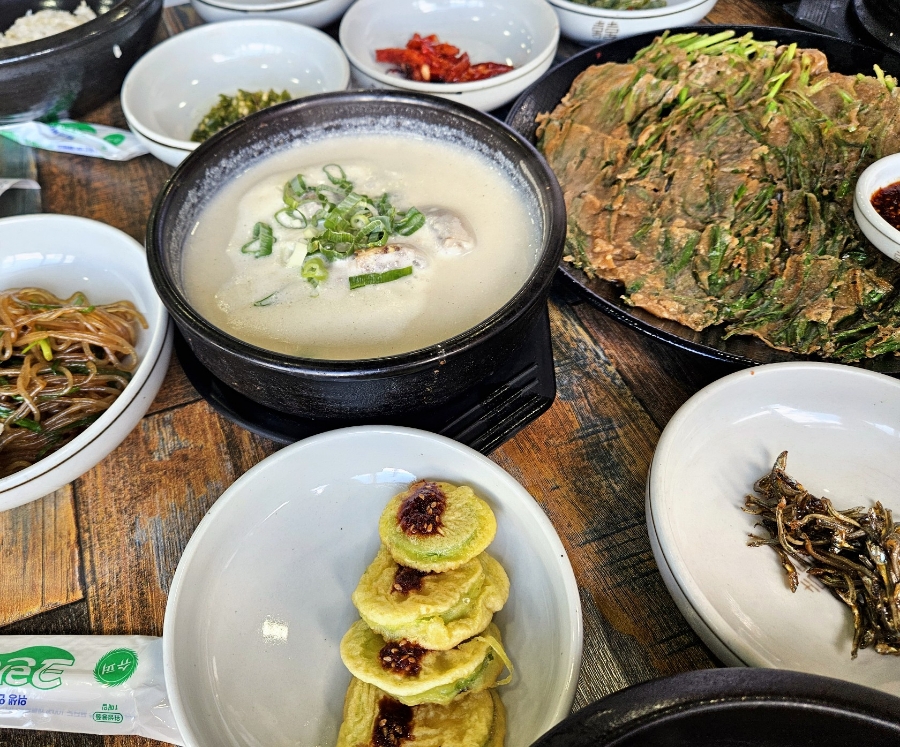 청보리보릿고개 이미지
