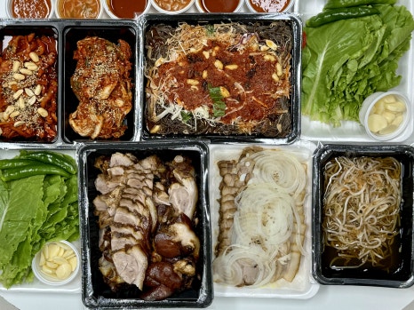 본가장충동왕족발 이미지