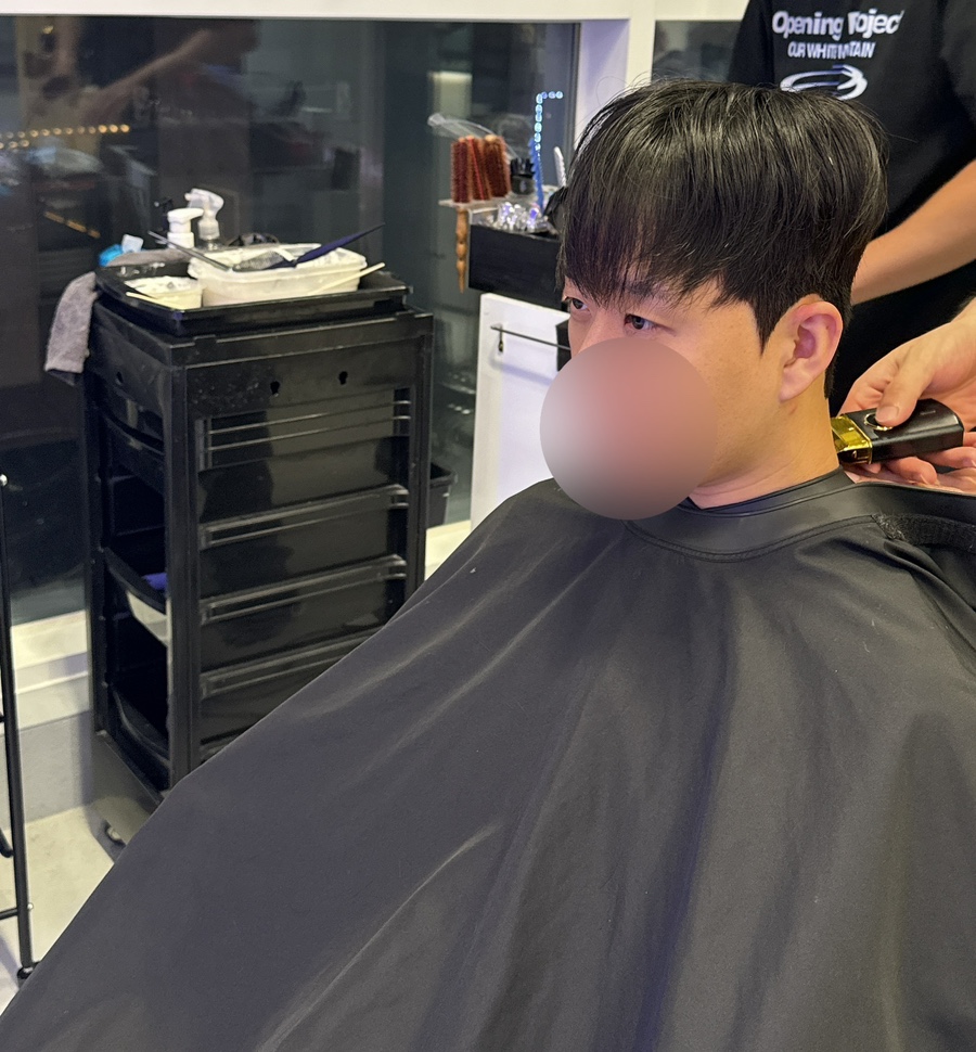 격이다른남자머리 이미지