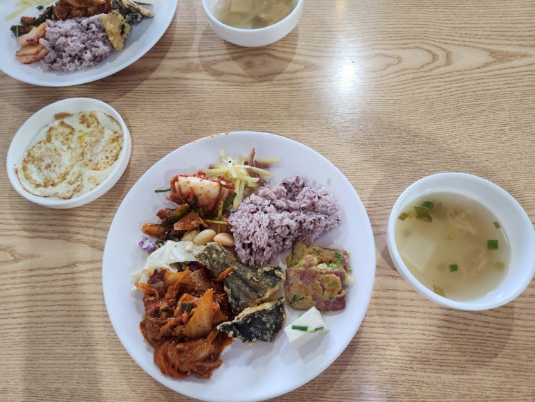 맛있는한식뷔페 이미지