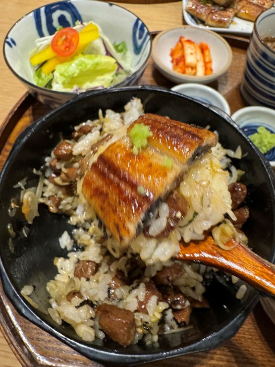더덮밥 이미지
