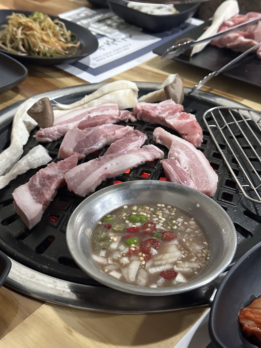 영아뒷고기 이미지