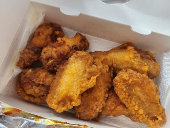 동큐치킨 이미지