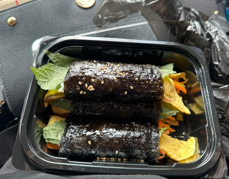 빠샥꼬리김밥 이미지