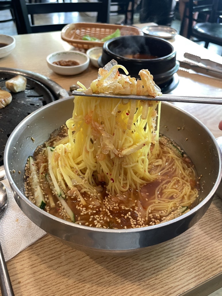 윤봉근생돼지고기 이미지