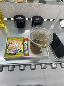아뜰랑 맨즈헤어 신사역점 이미지