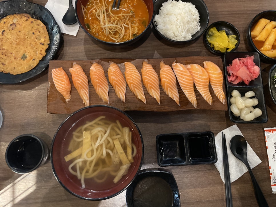 연어시장군자점 이미지