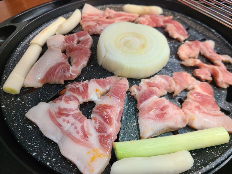 돼지대첩 이미지