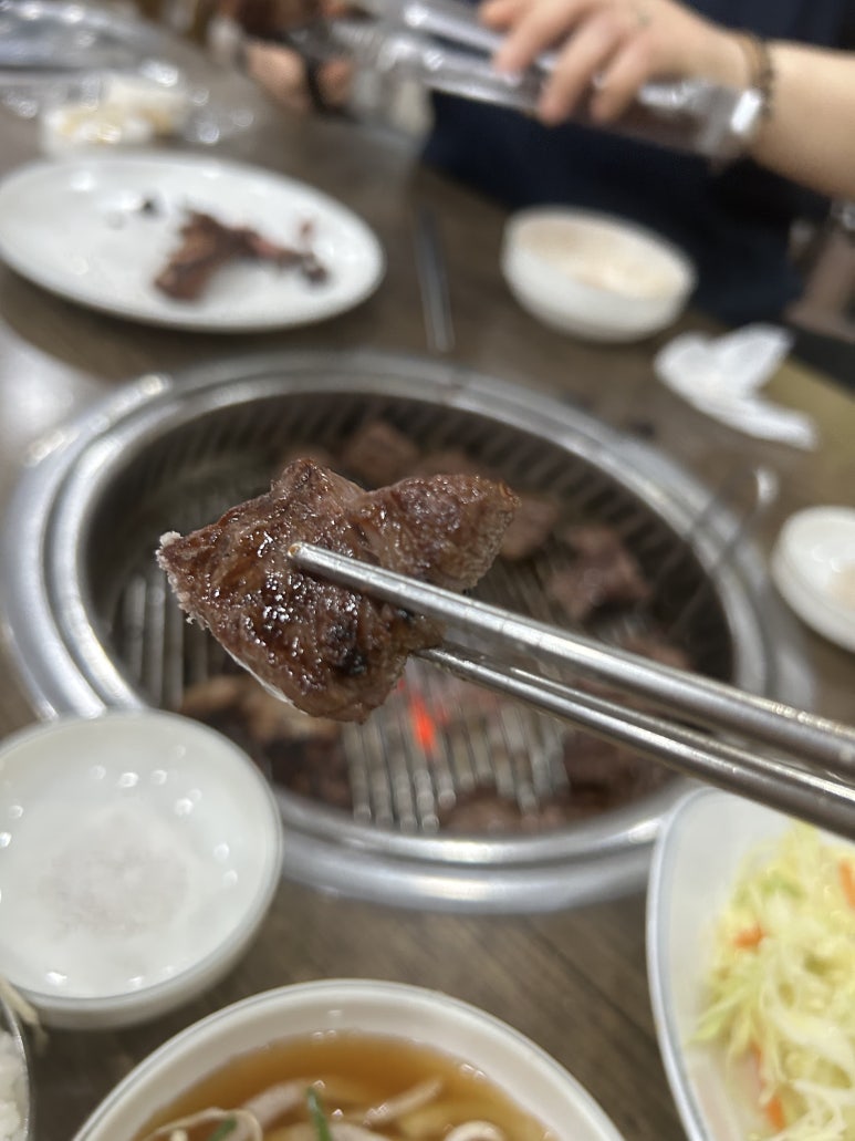 한우터 정육점 이미지