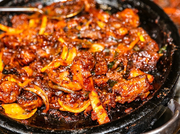유명식당 이미지
