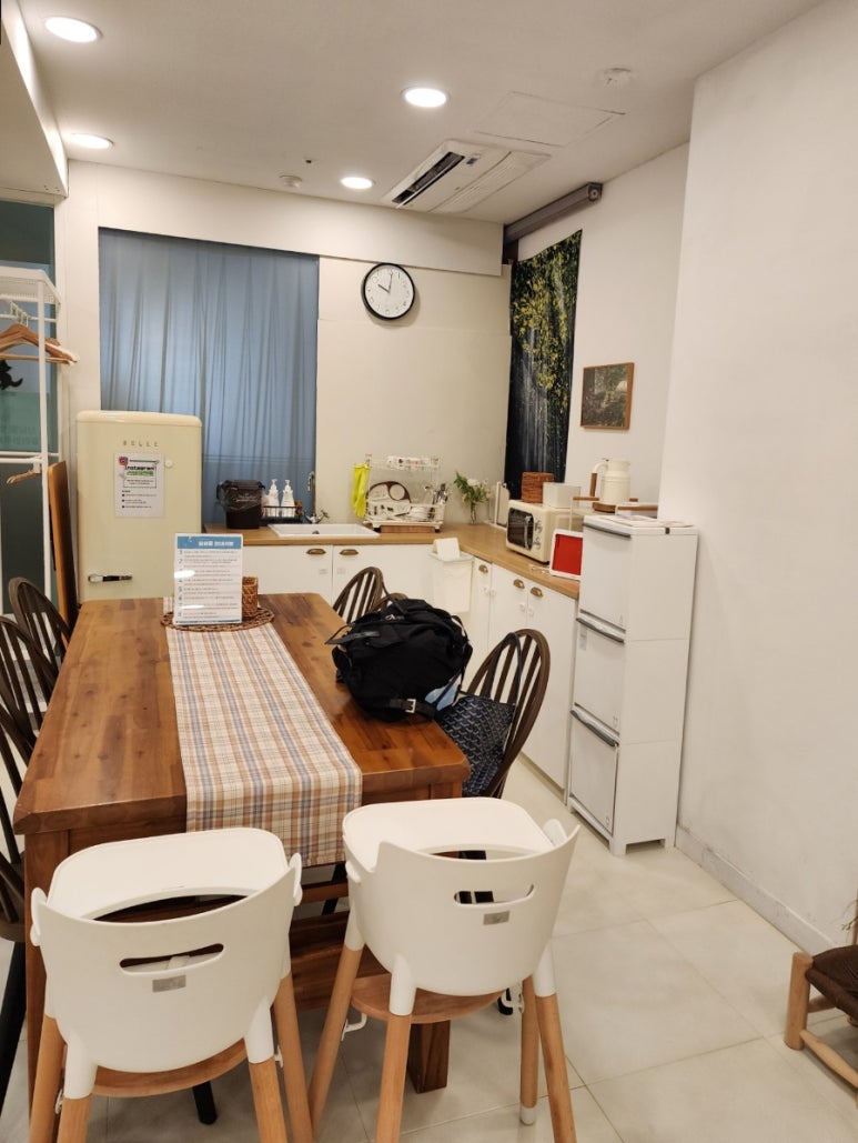 달리퐁카페 이미지