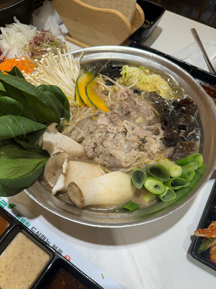 창원늘푸른샤브&편백찜&월남쌈&소고기무한리필마산 이미지