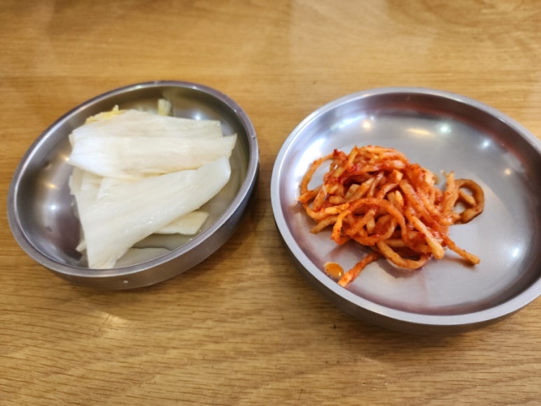 천서리샘터막국수 이미지