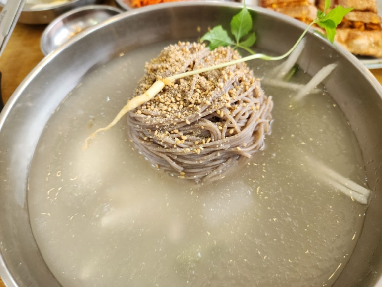 천서리샘터막국수 이미지