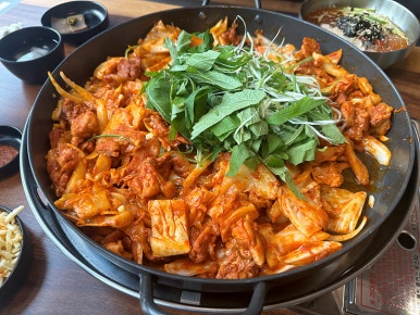 백년토종삼계탕 이미지
