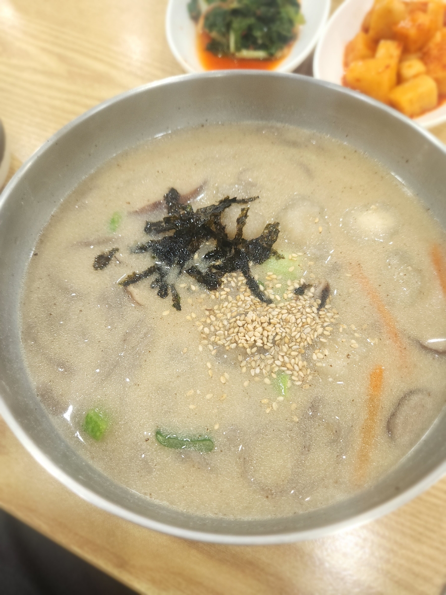 봉평메밀애막국수 이미지