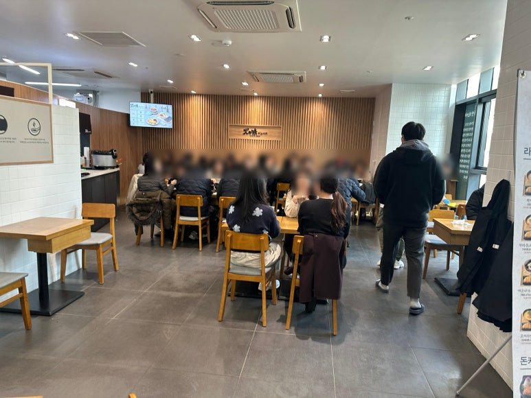 히노아지판교파미어스몰점 이미지