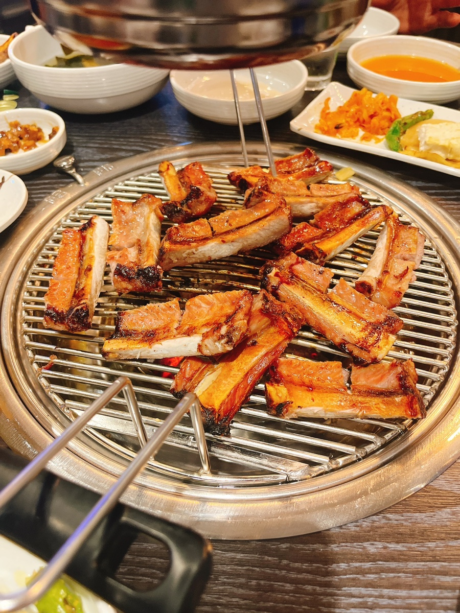 머시기쪽갈비생족발구이 이미지