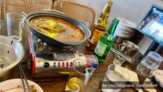맘스터치용인백암점 이미지