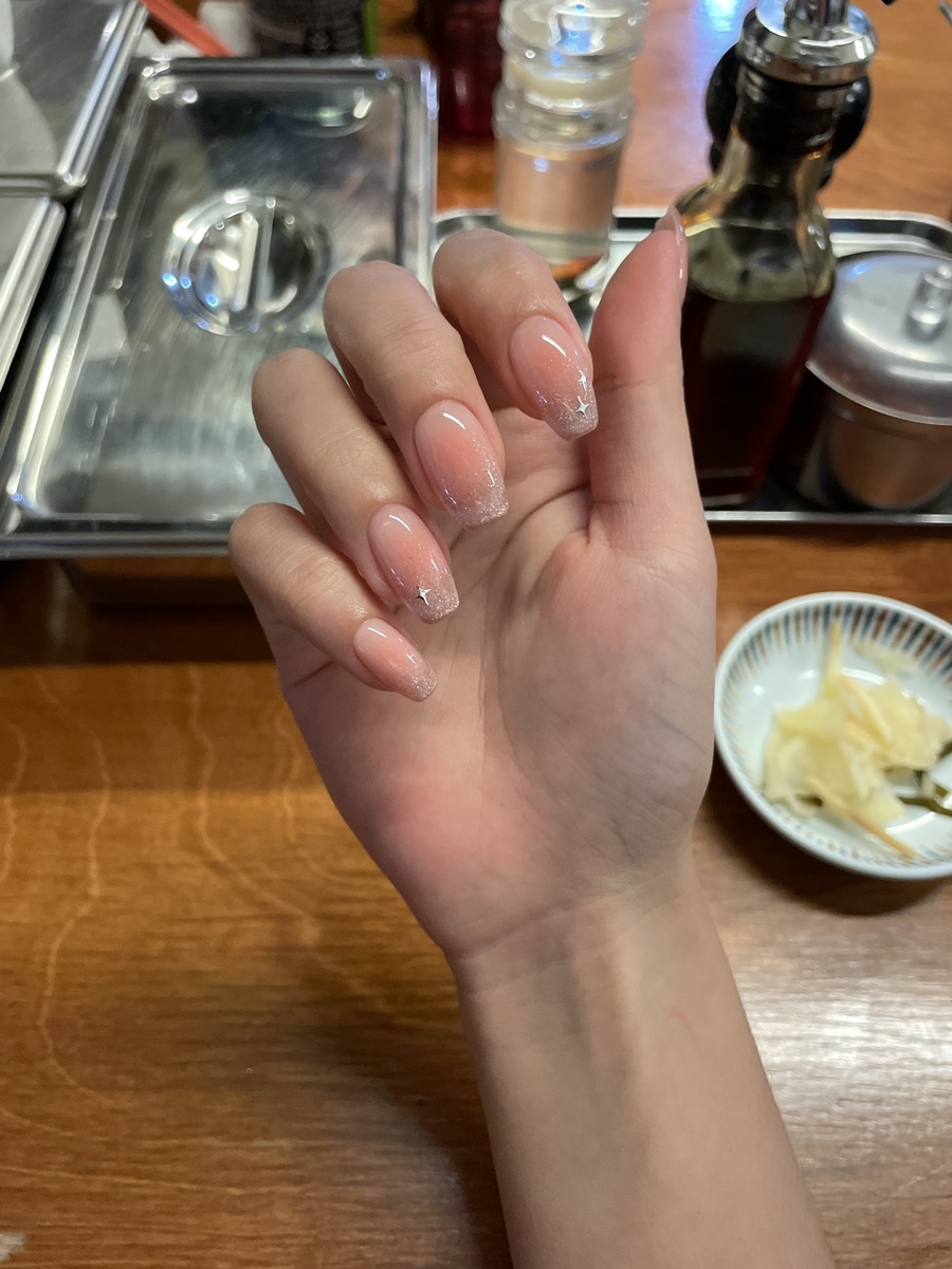 네일비아르 이미지