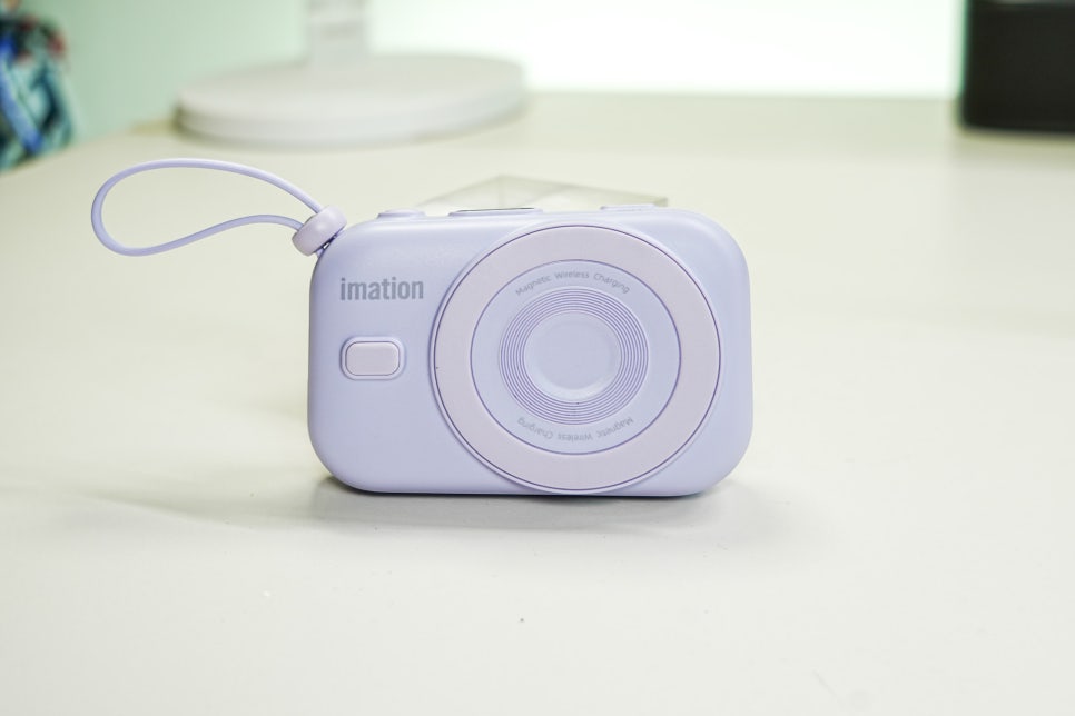 이메이션 10,000mAh 20W 고속충전 맥세이프 미니 보조배터리 사용기 "아이폰 13미니와 함께하는 일상" 이미지 5