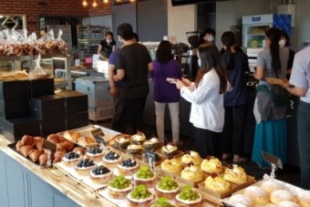 빵&커피 이미지