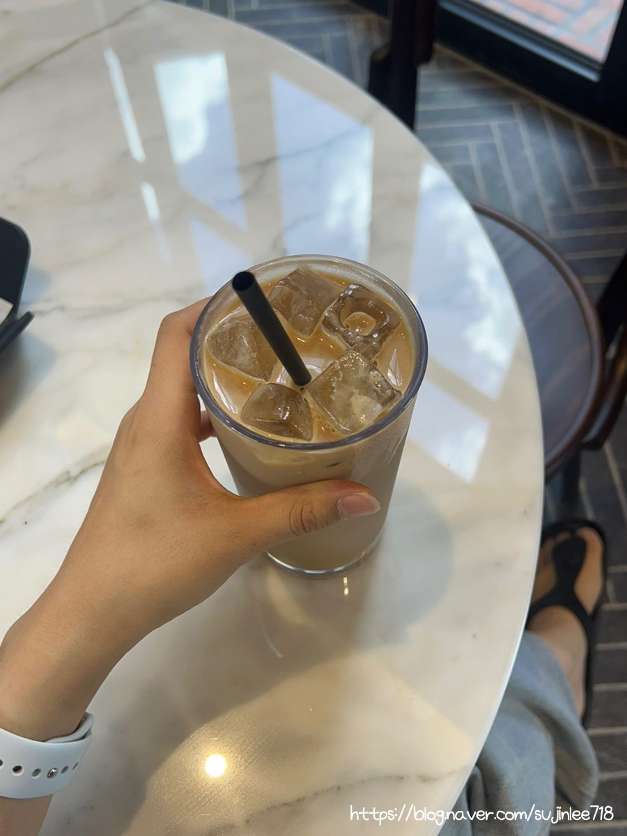 카페동곡 이미지