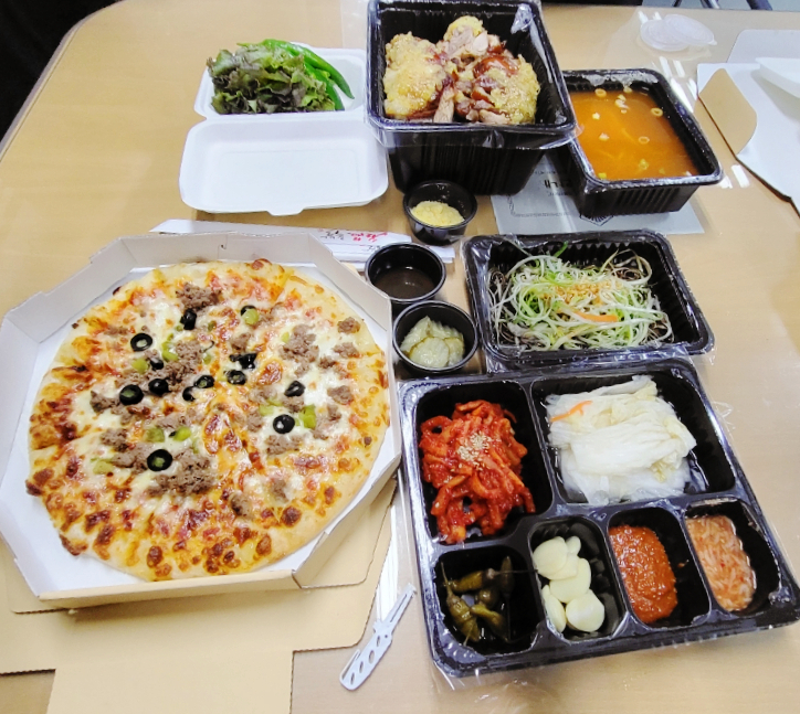 명품화덕족발 이미지