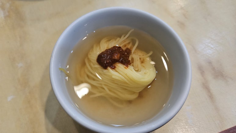 향촌동생고기육회 이미지