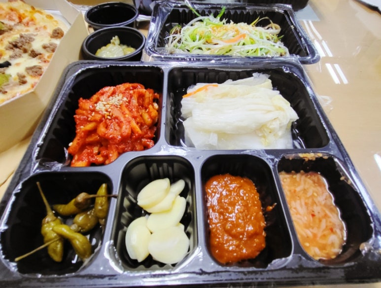 명품화덕족발 이미지