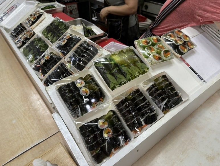 다래김밥 이미지